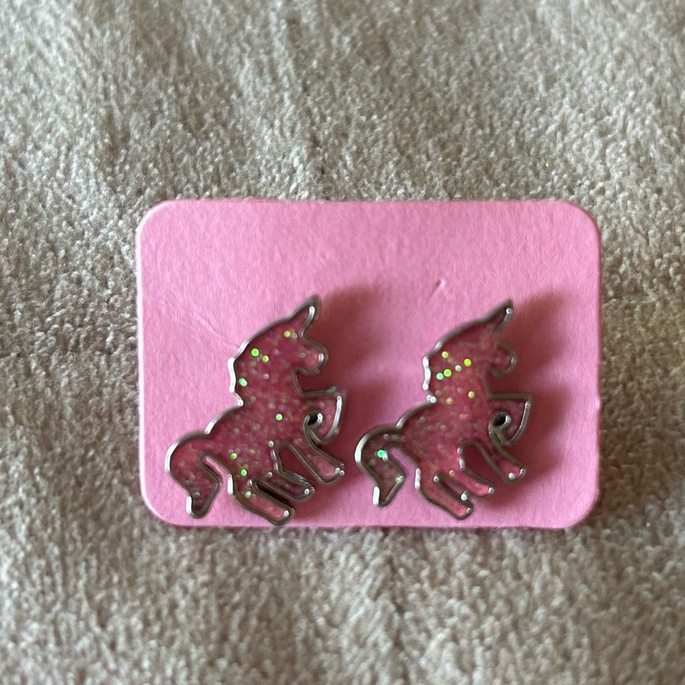 💎🆕Like new kids earrings bundle - Picture 5 of 7